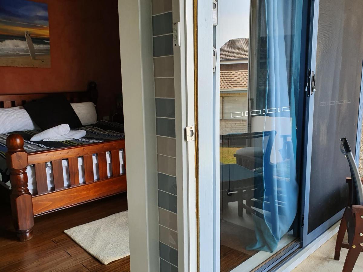 Just-4-You! Amazing Sea Views, Wifi, Fully Air-Conditioned, King Bed Vincentia Luaran gambar